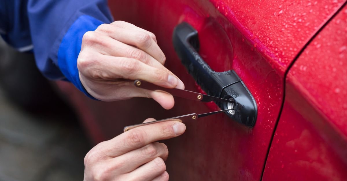 Serviço automotivo do Chaveiro X